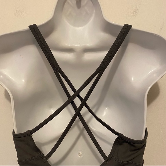 ALO Yoga Lotus Support Tank Top Size Extra Small - Picture 8 of 9